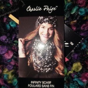 Carlie paige infinity scarf. Nwt